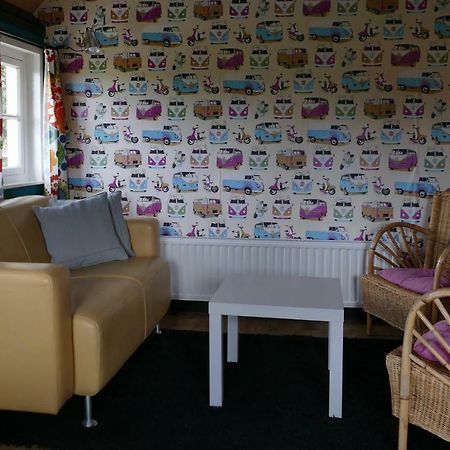Ulekesnest Villa Helenaveen Bagian luar foto