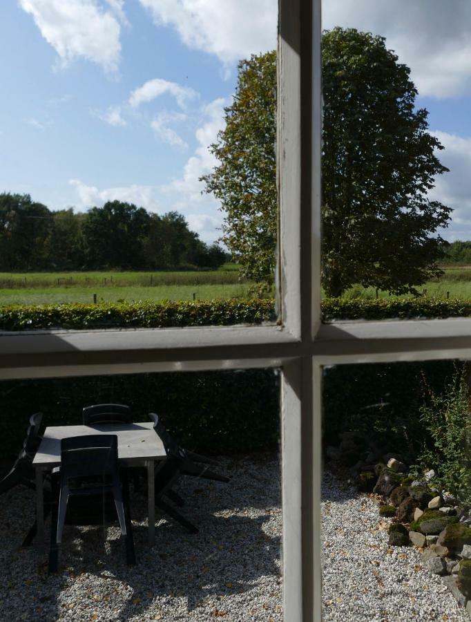 Ulekesnest Villa Helenaveen Bagian luar foto